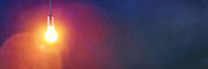 《远离尘嚣》说明了什么