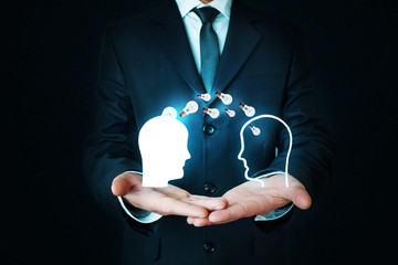 《远离尘嚣》说明了什么