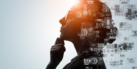 张杰的新歌《看月亮爬上来》歌词