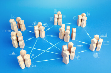 《远离尘嚣》说明了什么