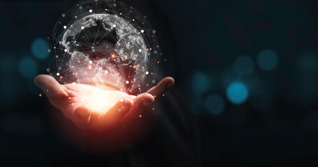 《远离尘嚣》说明了什么