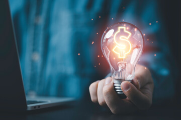 张杰的新歌《看月亮爬上来》歌词