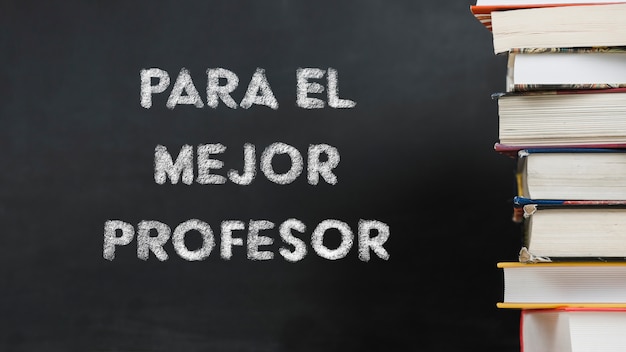 《远离尘嚣》说明了什么